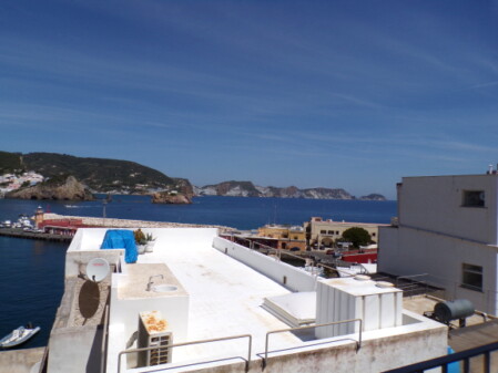 Ponza, L'Isolana, Casa Giovanna 1