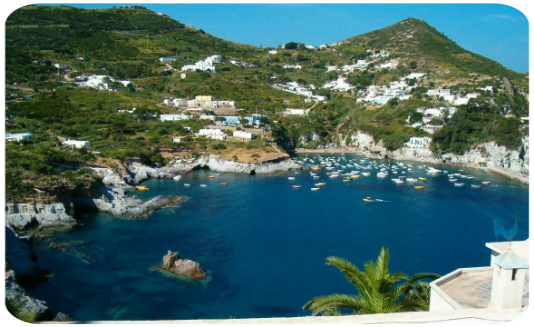 Ponza, L'Isolana, cala feola Ponza, L'Isolana, cala feola