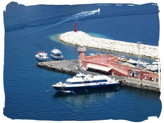 Ponza, L'Isolana, porto aliscafo