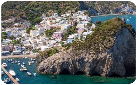Ponza, L'isolana, s. maria Ponza, L'isolana, s. maria